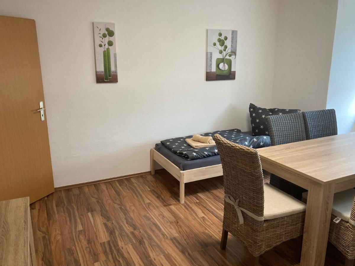 Ferienwohnung Zeitz Appartment Zeitzer Dom Екстер'єр фото